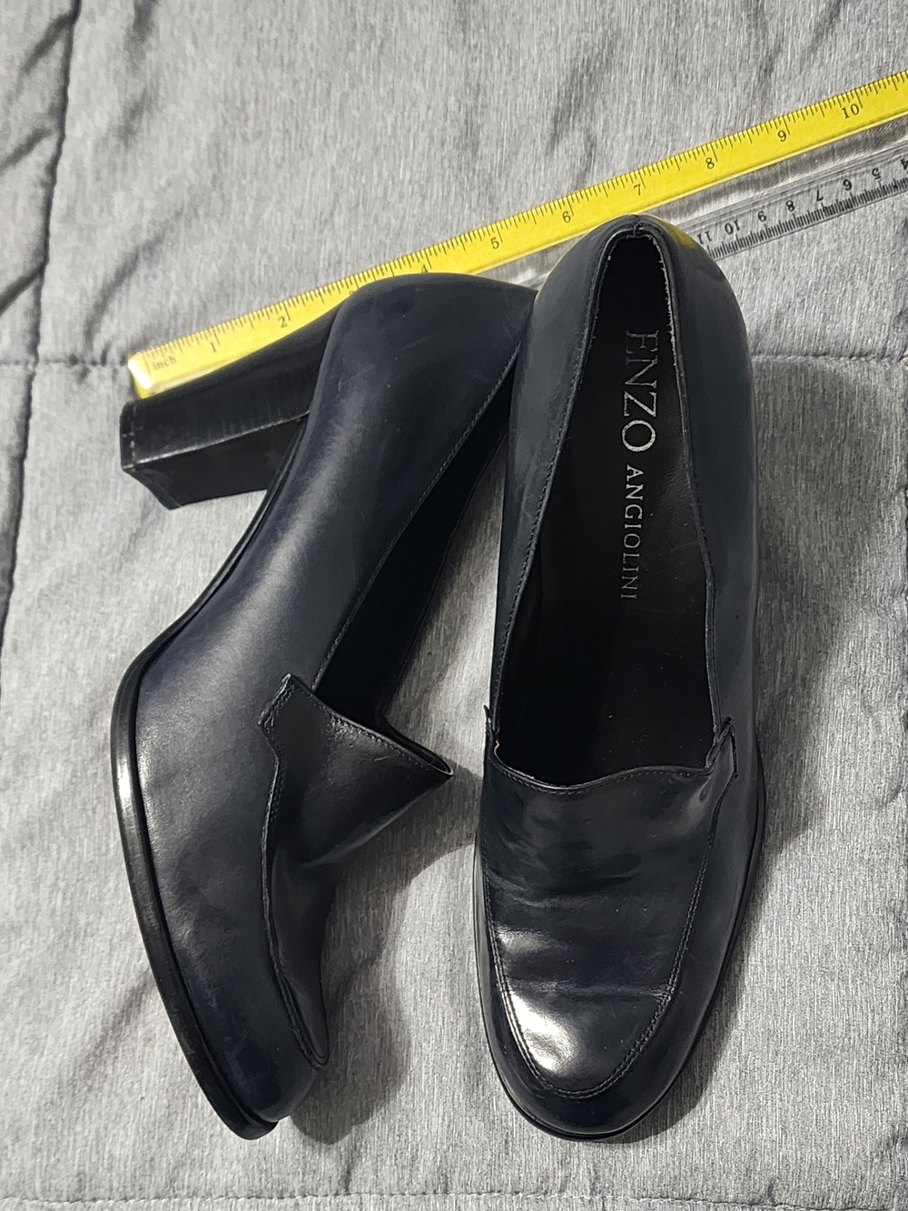 Enzo Angiolini 9.5 Women’s Navy Leather Loafer Heel